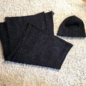 COS Cashmere Hat & Scarf